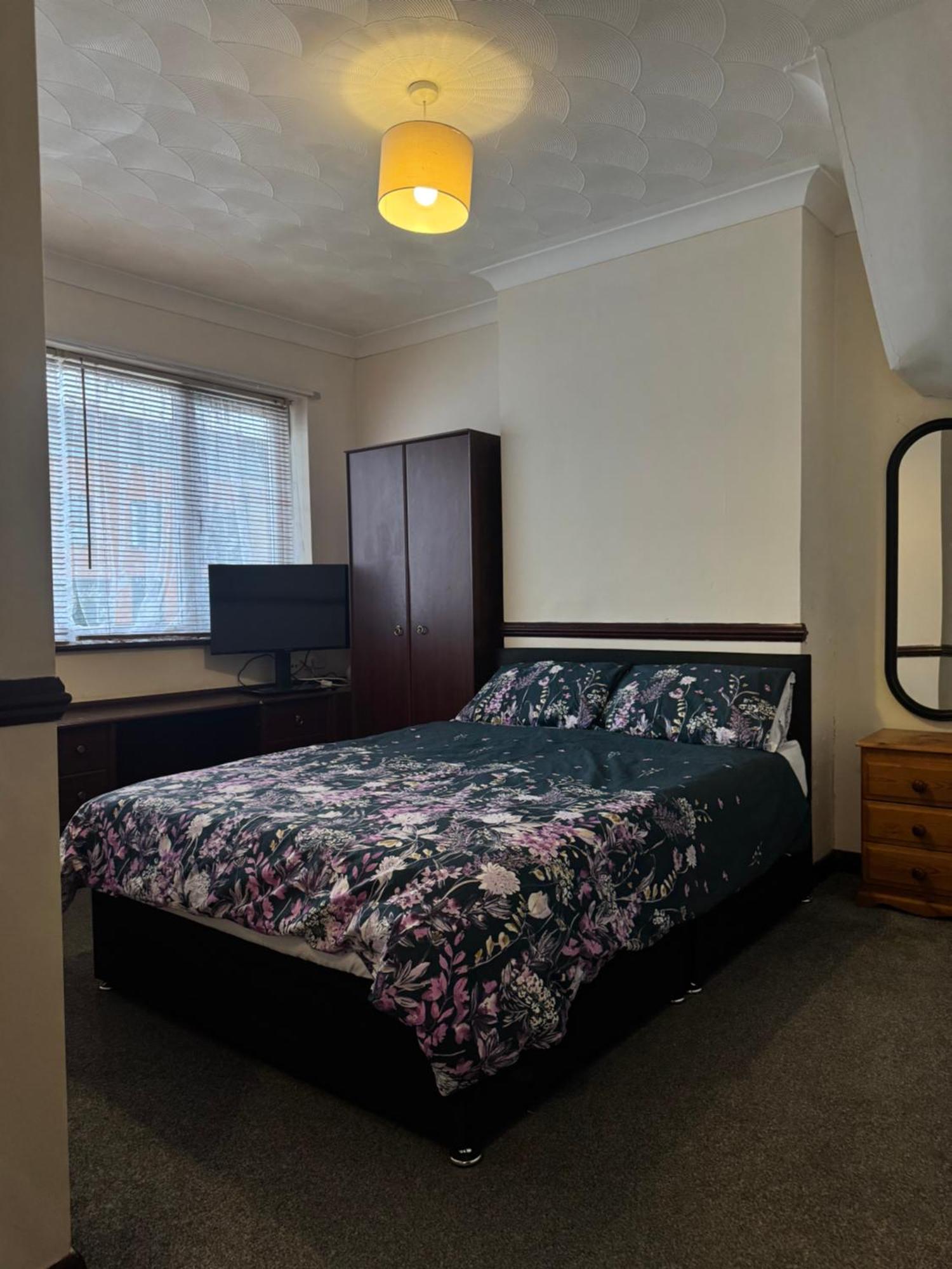 Jxb Homes - Lovely And Spacious Rooms Cliftonville Luaran gambar